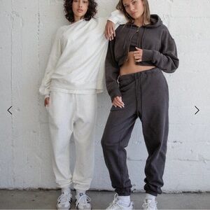 Elwood Core Sweatpants in white